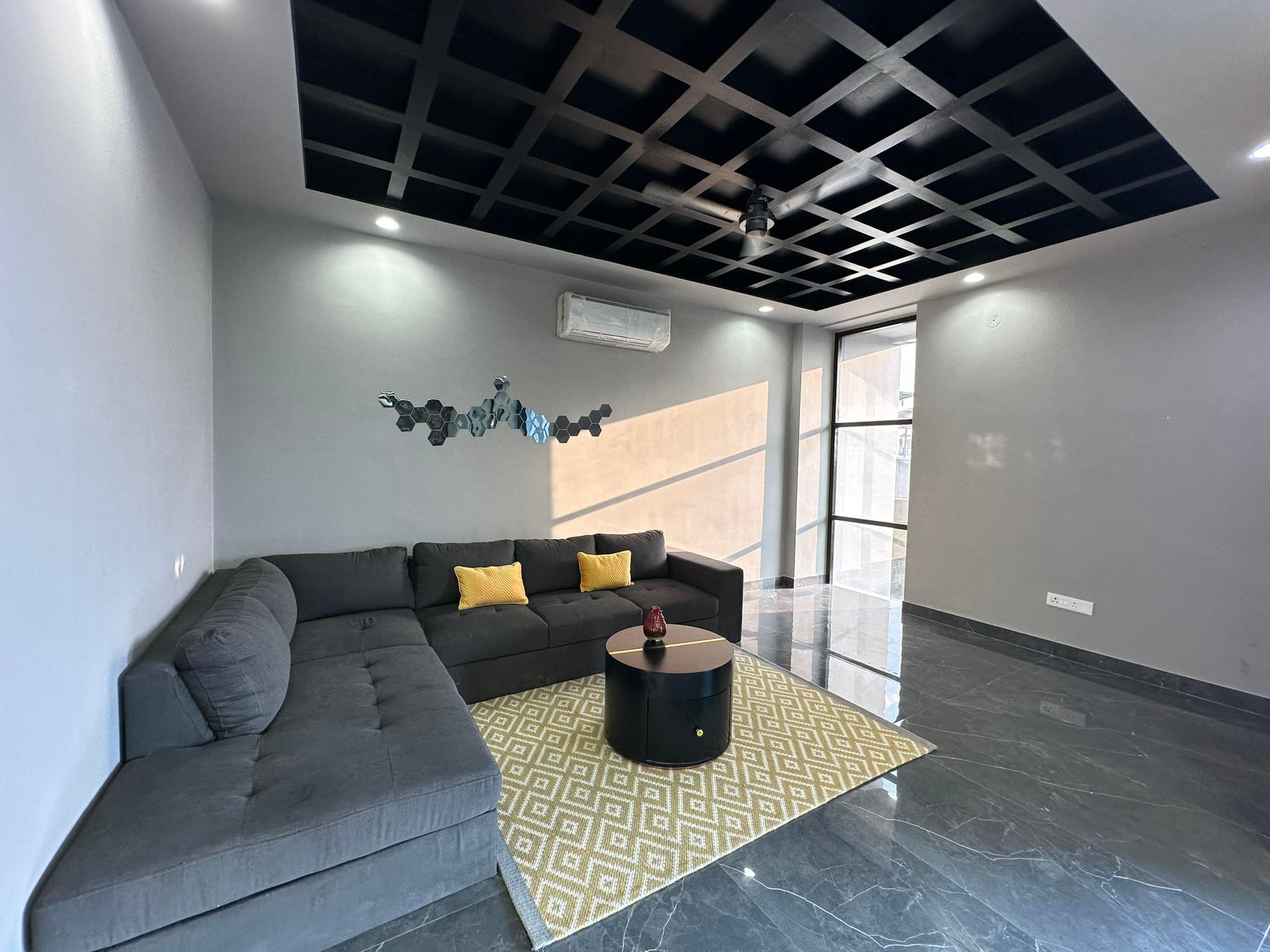 Stylish Low Budget Living Room With Modern Touches